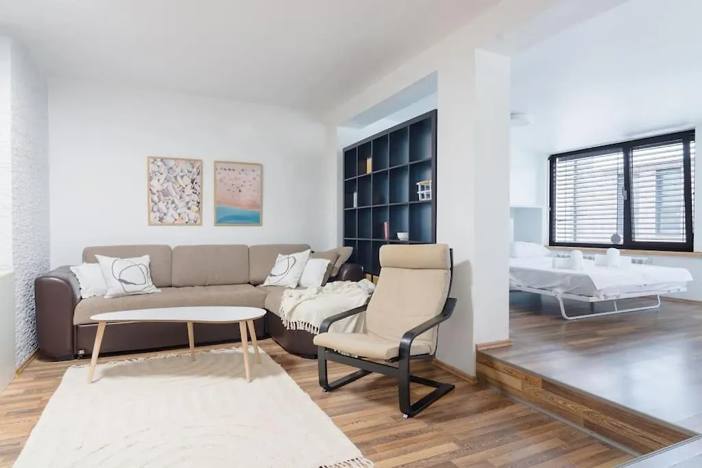 Spacious And Modern Apt, 6 Guests, Central Station, Self Check-In София 0*,  Болгария